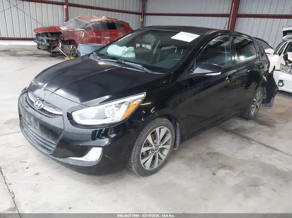 KMHCU5AE5GU264712 2016 HYUNDAI ACCENT - Image 2