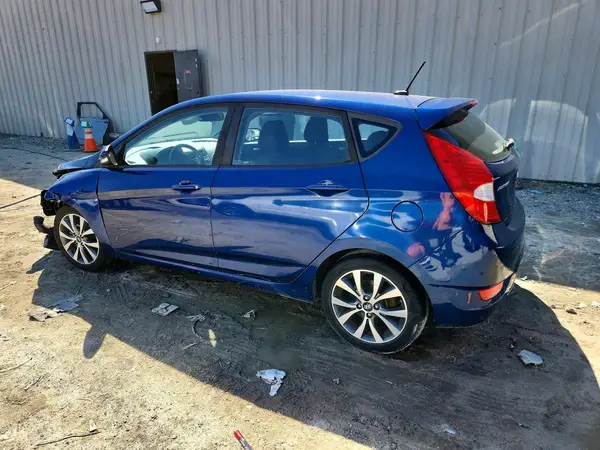 KMHCU5AE5HU333609 2017 HYUNDAI ACCENT - Image 2
