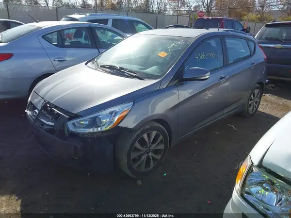 KMHCU5AE6GU259003 2016 HYUNDAI ACCENT - Image 2