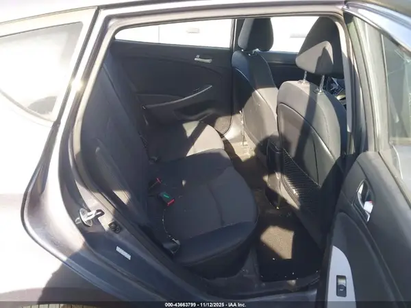 KMHCU5AE6GU259003 2016 HYUNDAI ACCENT - Image 8