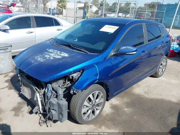 KMHCU5AE6GU270647 2016 HYUNDAI ACCENT - Image 2