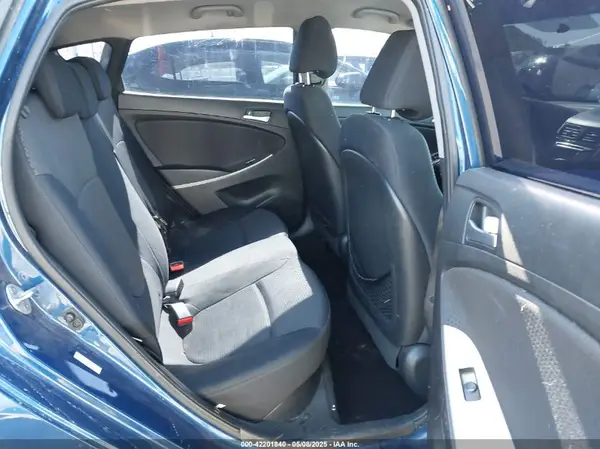 KMHCU5AE6GU270647 2016 HYUNDAI ACCENT - Image 8
