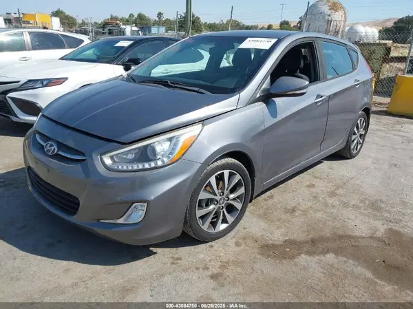 KMHCU5AE6HU333537 2017 HYUNDAI ACCENT - Image 2