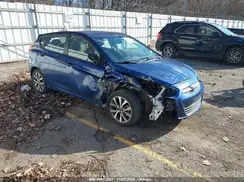 KMHCU5AE6HU333604 2017 HYUNDAI ACCENT