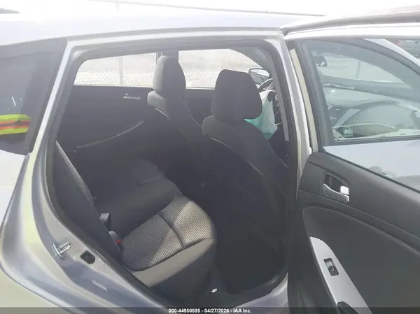 KMHCU5AE7GU273167 2016 HYUNDAI ACCENT - Image 8