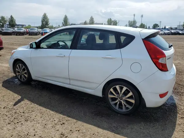 KMHCU5AE8GU296358 2016 HYUNDAI ACCENT - Image 2