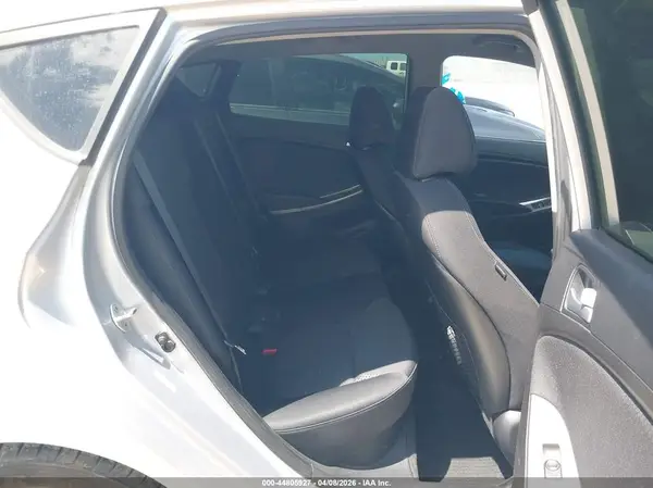 KMHCU5AE8HU336536 2017 HYUNDAI ACCENT - Image 8