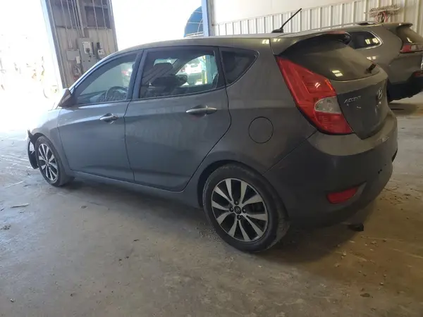KMHCU5AEXGU240051 2016 HYUNDAI ACCENT - Image 2