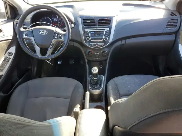 KMHCU5AEXGU249087 2016 HYUNDAI ACCENT - Image 8