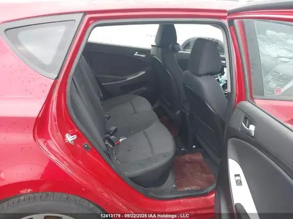 KMHCU5AEXGU249428 2016 HYUNDAI ACCENT - Image 8