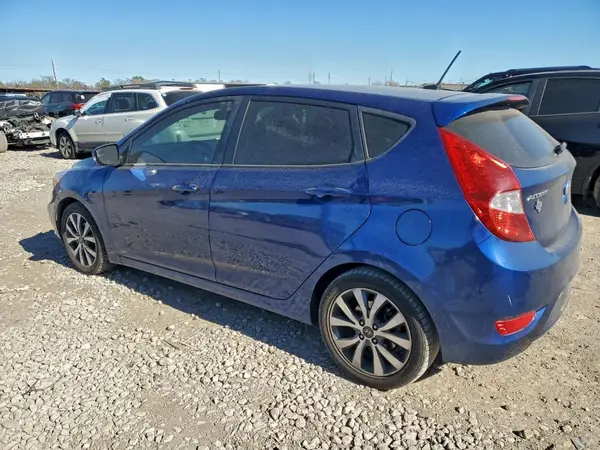 KMHCU5AEXHU333038 2017 HYUNDAI ACCENT - Image 2