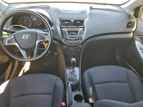 KMHCU5AEXHU333038 2017 HYUNDAI ACCENT - Image 8