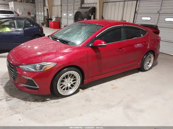 KMHD04LB0HU336480 2017 HYUNDAI ELANTRA - Image 2