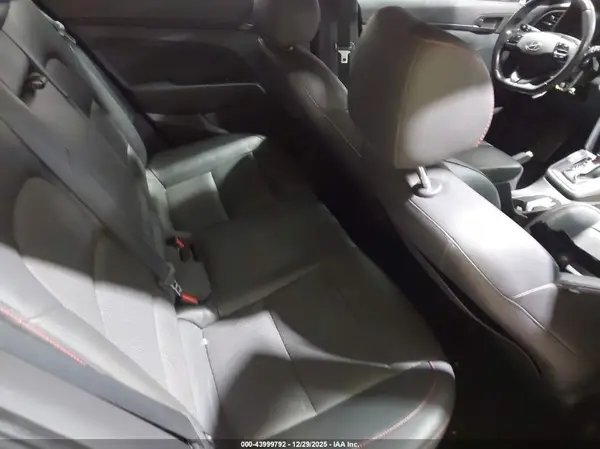 KMHD04LB0HU336480 2017 HYUNDAI ELANTRA - Image 8