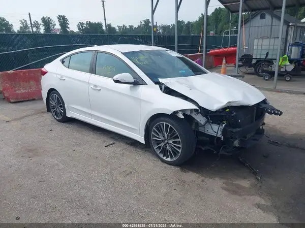 KMHD04LB0HU344028 2017 HYUNDAI ELANTRA - Image 1