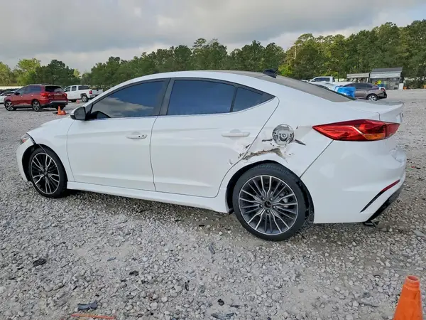 KMHD04LB0HU345020 2017 HYUNDAI ELANTRA - Image 2