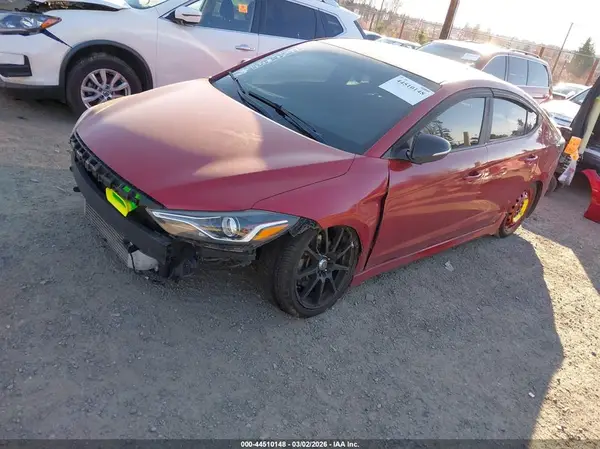 KMHD04LB0JU453773 2018 HYUNDAI ELANTRA - Image 2