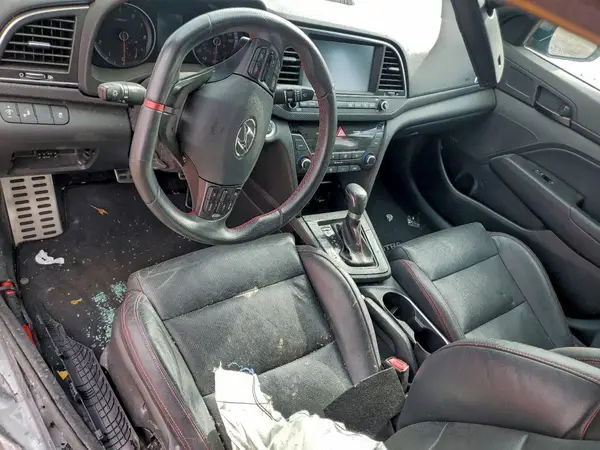 KMHD04LB0JU453904 2018 HYUNDAI ELANTRA - Image 8