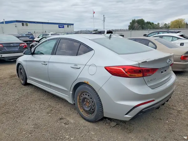 KMHD04LB0JU458648 2018 HYUNDAI ELANTRA - Image 2