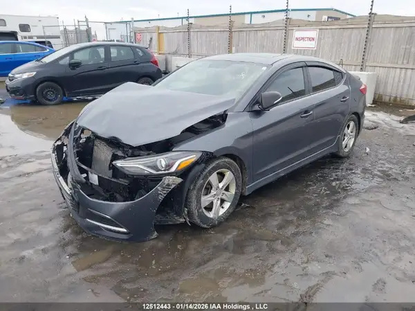 KMHD04LB0JU458889 2018 HYUNDAI ELANTRA - Image 2