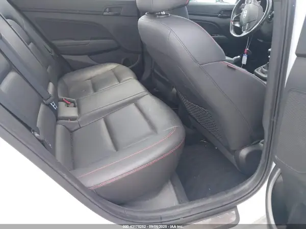 KMHD04LB0JU483016 2018 HYUNDAI ELANTRA - Image 8