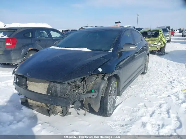 KMHD04LB0JU503619 2018 HYUNDAI ELANTRA - Image 2