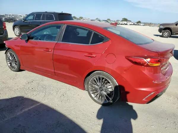KMHD04LB0JU525863 2018 HYUNDAI ELANTRA - Image 2