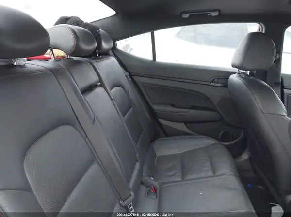 KMHD04LB0JU531727 2018 HYUNDAI ELANTRA - Image 8