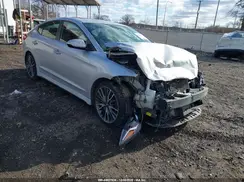 KMHD04LB0JU537639 2018 HYUNDAI ELANTRA