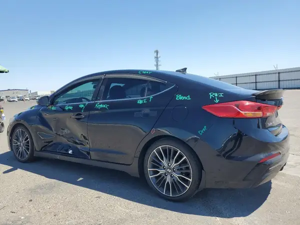 KMHD04LB0JU558197 2018 HYUNDAI ELANTRA - Image 2