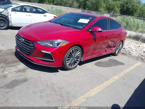 KMHD04LB0JU608208 2018 HYUNDAI ELANTRA - Image 2