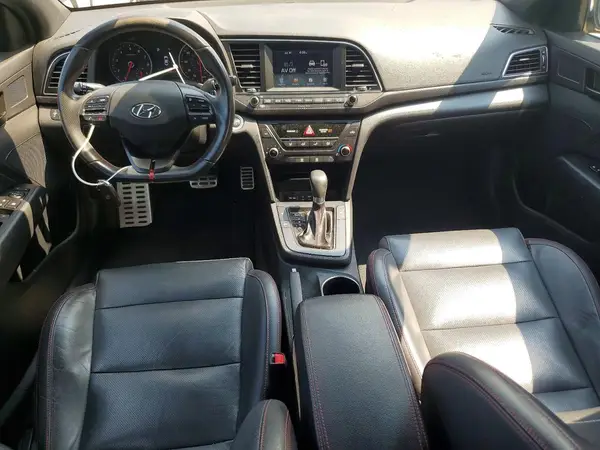 KMHD04LB0JU613215 2018 HYUNDAI ELANTRA - Image 8