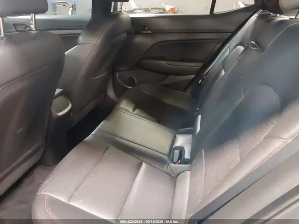 KMHD04LB0JU705246 2018 HYUNDAI ELANTRA - Image 8