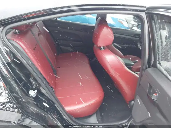 KMHD04LB0JU721737 2018 HYUNDAI ELANTRA - Image 8