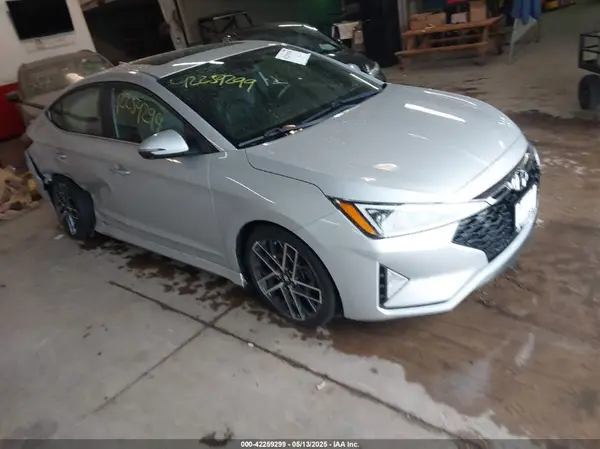 KMHD04LB0KU887208 2019 HYUNDAI ELANTRA - Image 1