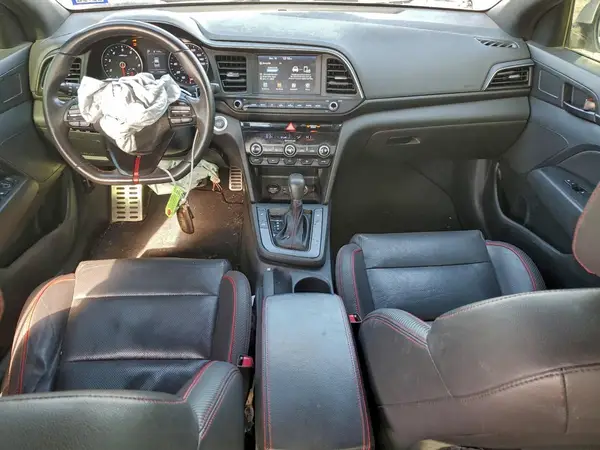 KMHD04LB0LU961258 2020 HYUNDAI ELANTRA - Image 8