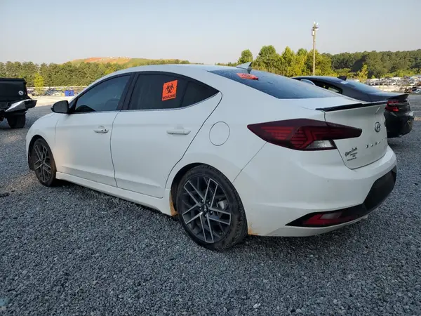 KMHD04LB0LU979677 2020 HYUNDAI ELANTRA - Image 2