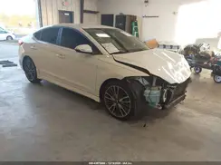 KMHD04LB1HU291663 2017 HYUNDAI ELANTRA