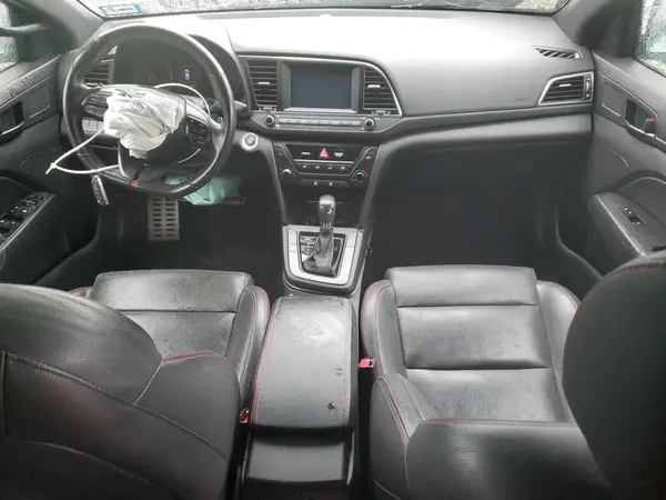 KMHD04LB1HU291775 2017 HYUNDAI ELANTRA - Image 8