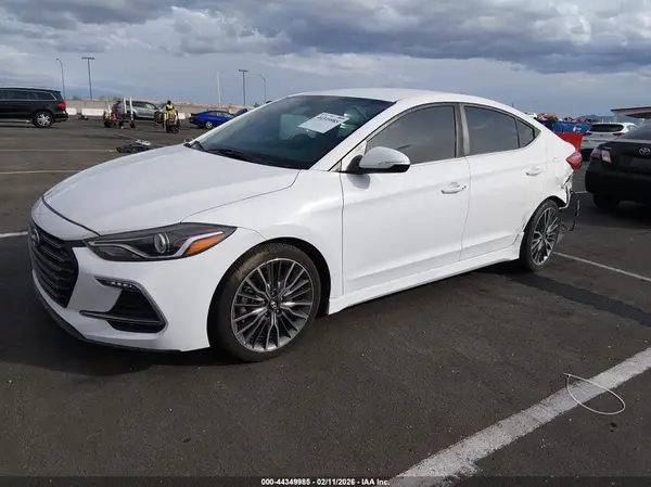 KMHD04LB1HU343695 2017 HYUNDAI ELANTRA - Image 2