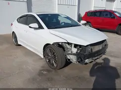 KMHD04LB1HU353398 2017 HYUNDAI ELANTRA