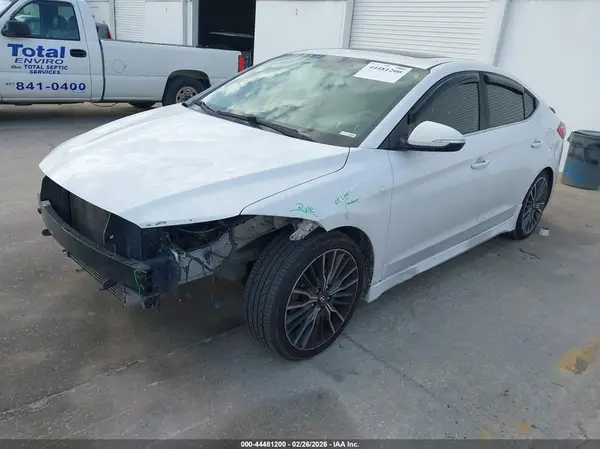 KMHD04LB1HU353398 2017 HYUNDAI ELANTRA - Image 2