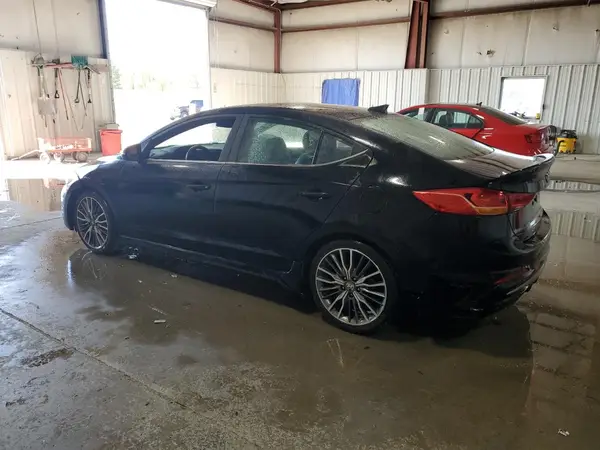 KMHD04LB1JU449635 2018 HYUNDAI ELANTRA - Image 2