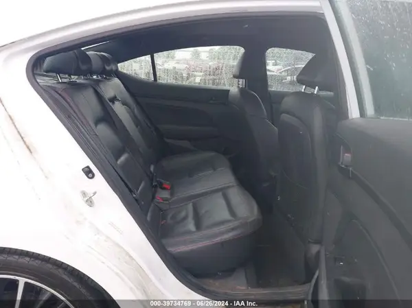 KMHD04LB1JU457136 2018 HYUNDAI ELANTRA - Image 8