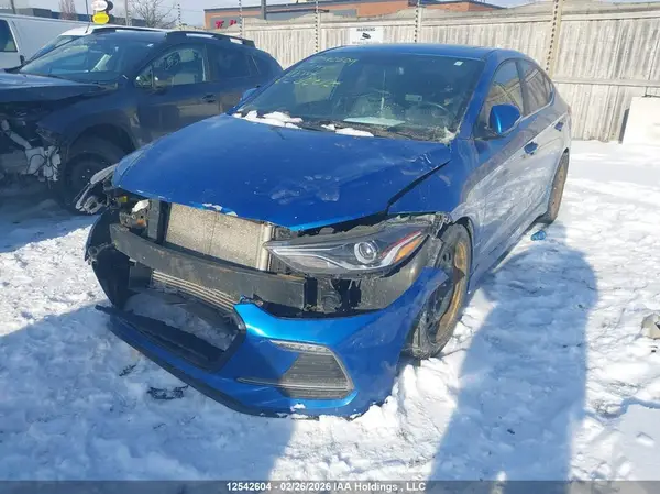 KMHD04LB1JU514418 2018 HYUNDAI ELANTRA - Image 2