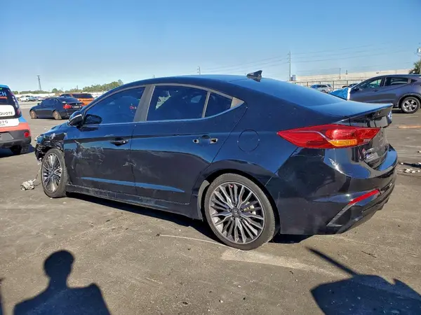 KMHD04LB1JU530618 2018 HYUNDAI ELANTRA - Image 2