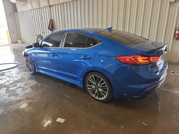 KMHD04LB1JU542087 2018 HYUNDAI ELANTRA - Image 2