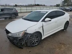 KMHD04LB1KU813053 2019 HYUNDAI ELANTRA