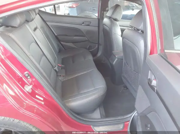 KMHD04LB1KU833481 2019 HYUNDAI ELANTRA - Image 8