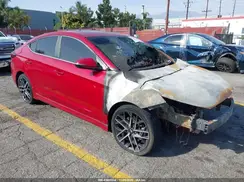 KMHD04LB1KU860759 2019 HYUNDAI ELANTRA
